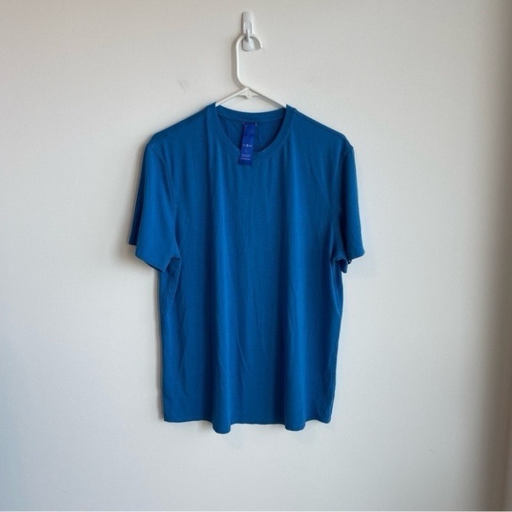 Kit and Ace Crew Neck Tee Blue Size Large